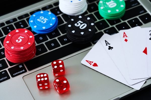 Nạp tiền VND vào tài khoản 777vin để bắt đầu bắn cá